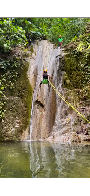 rappelling tour costa rica